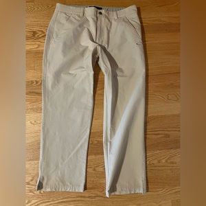 Men’s Oakley Golf Pant Size 36 W 30 L